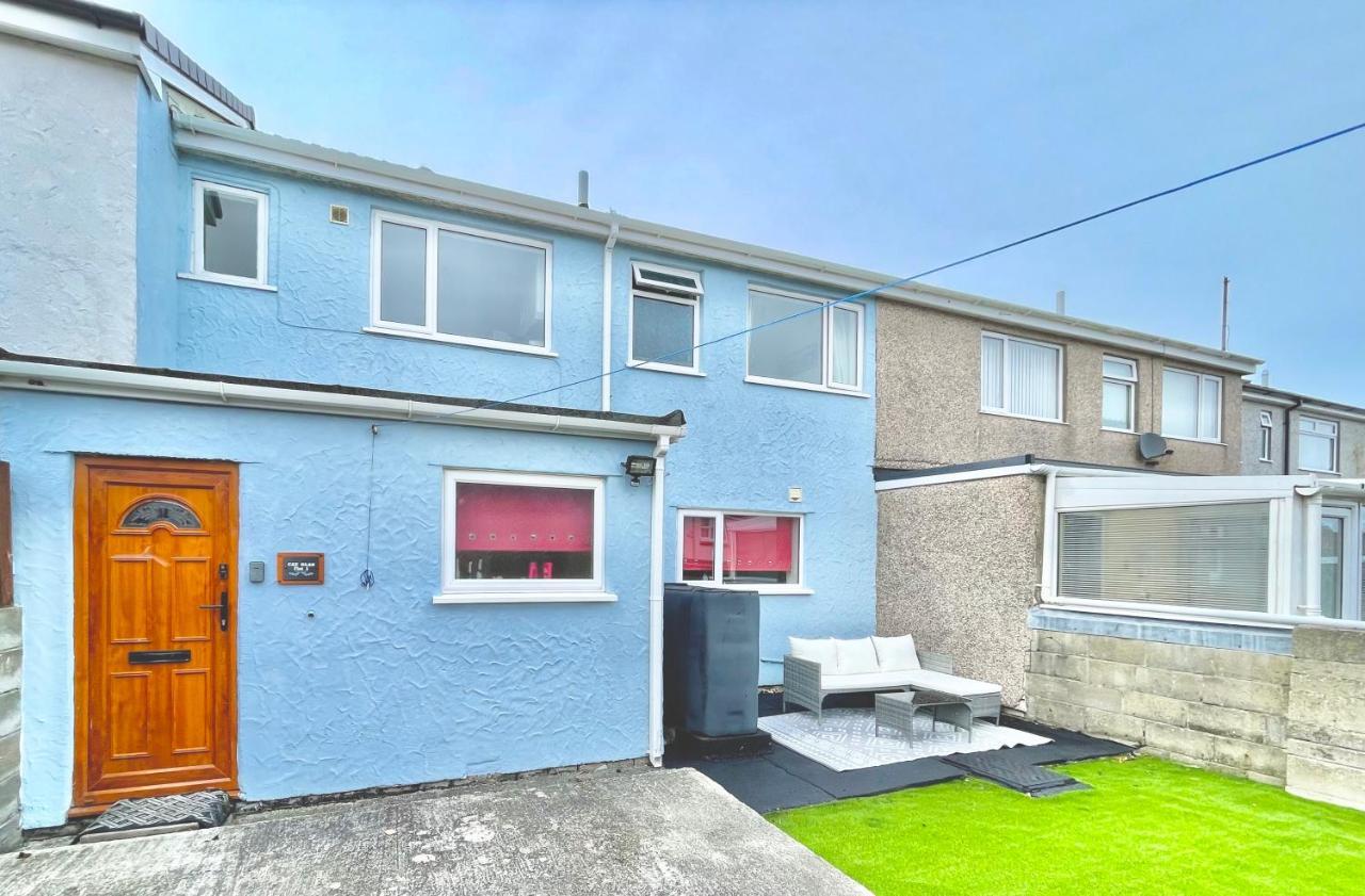 Cae Glas Apartments Holyhead Εξωτερικό φωτογραφία