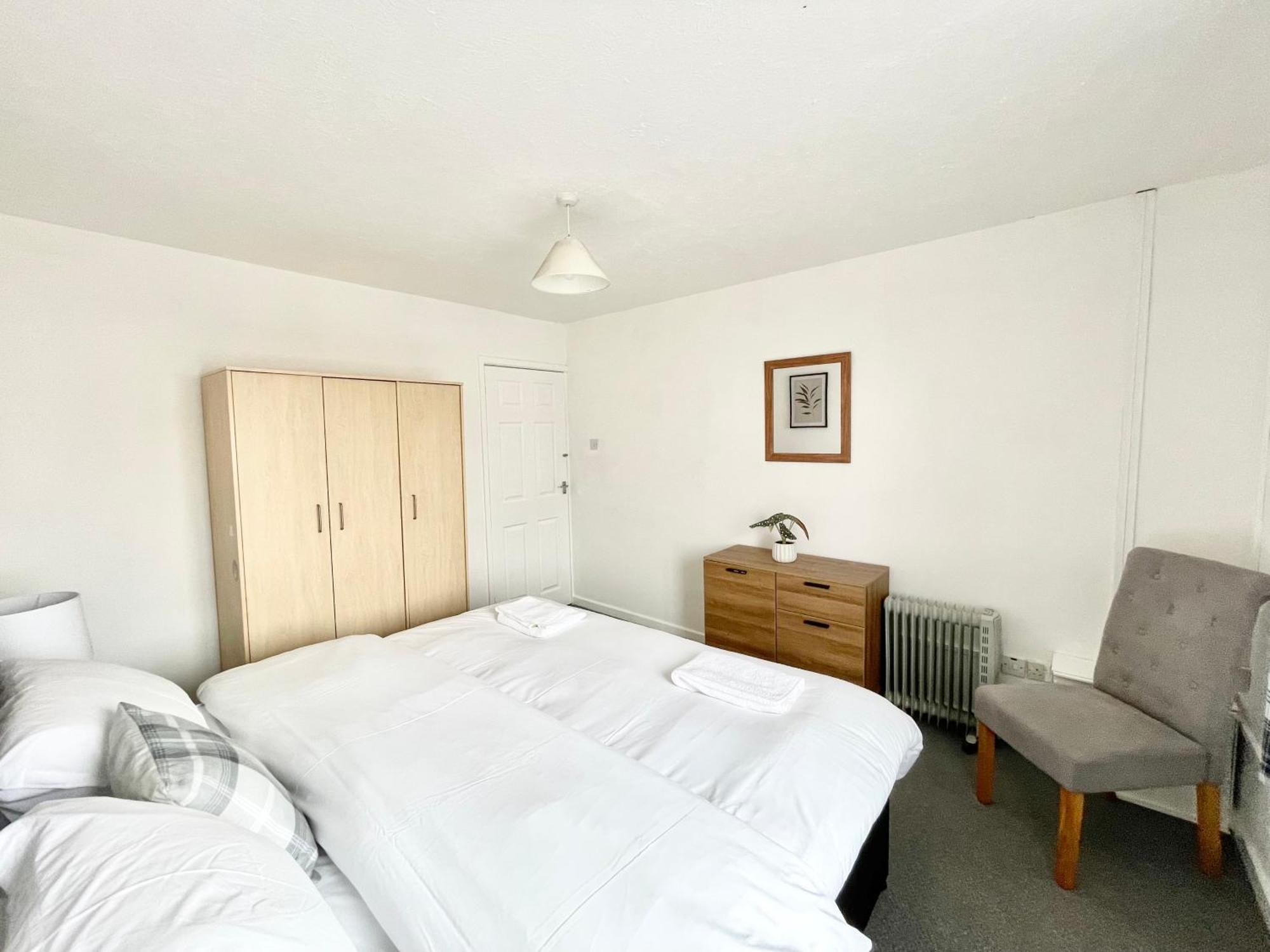 Cae Glas Apartments Holyhead Εξωτερικό φωτογραφία